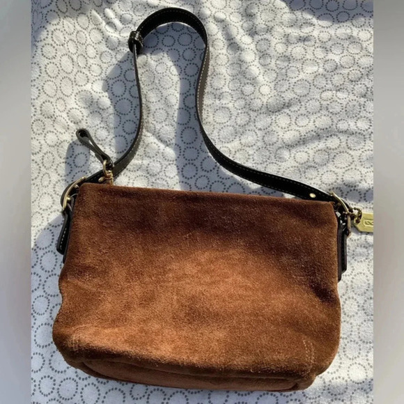Vintage COACH Suede Hand Shoulder Bag MINTY! See Pics Ask Questions :)